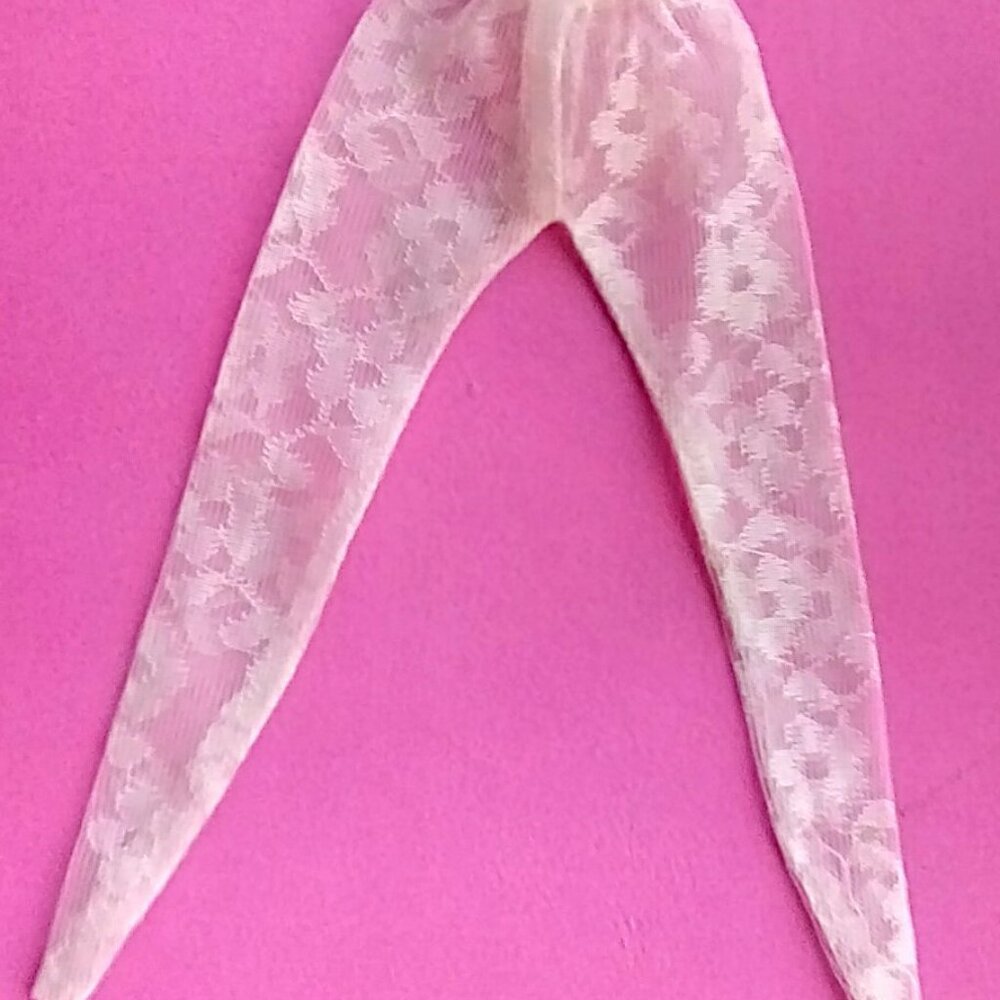 Barbie doll Pink lace pantyhose 80s